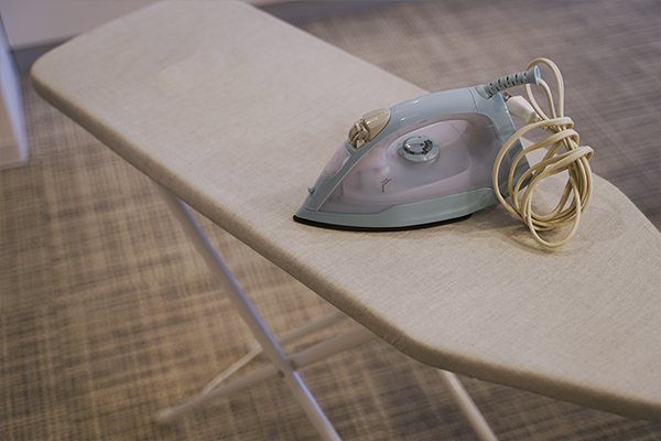 アイロン・アイロン台の写真