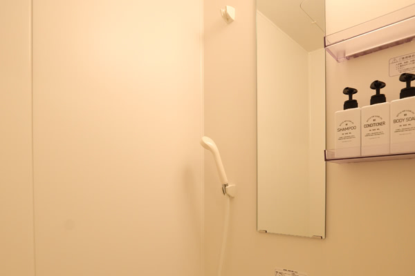 シャワーブースの写真